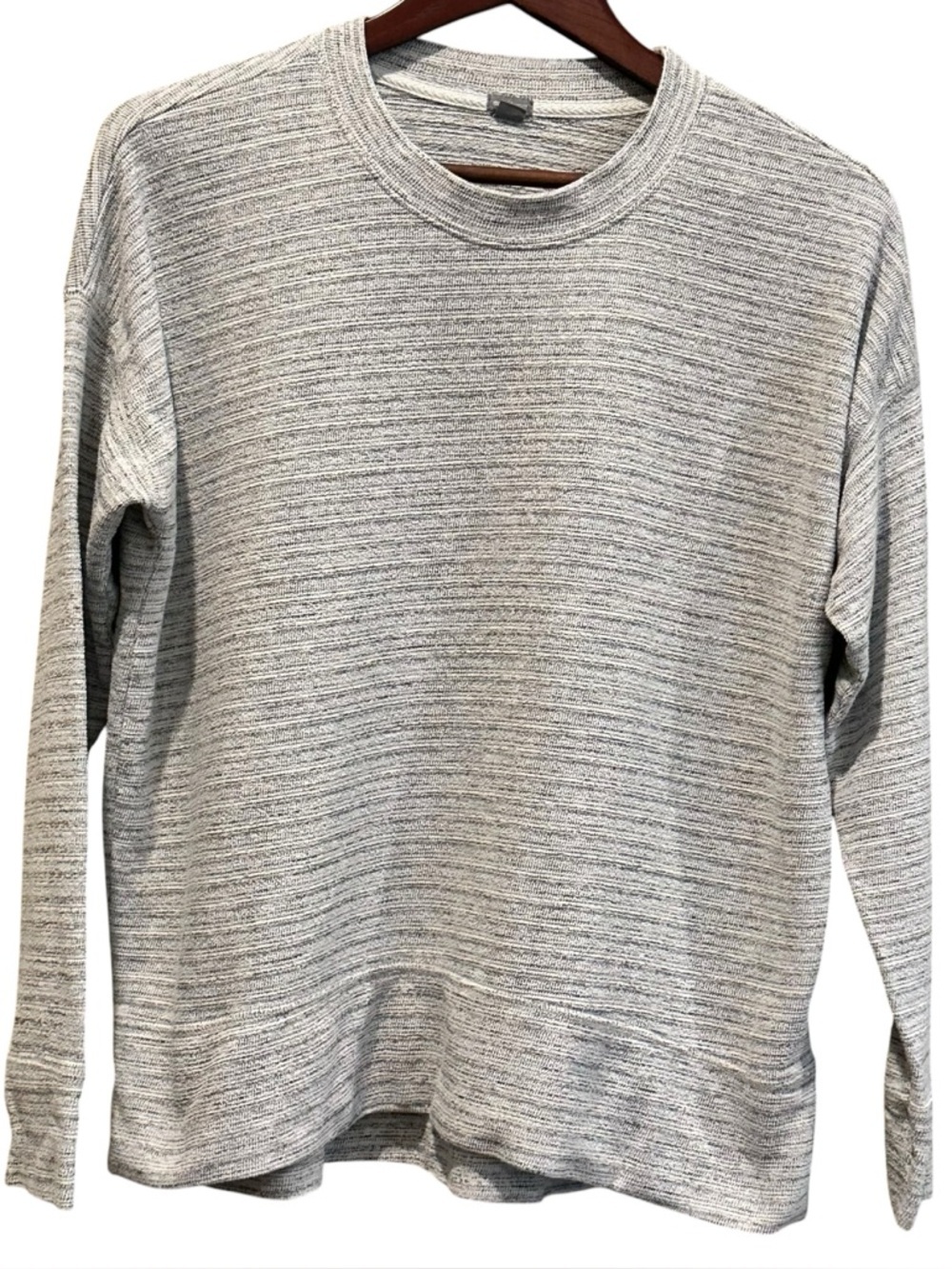 Aerie Sweater Gray White Pullover  Crew Neck Long Sleeves Casual Women’s Size XS